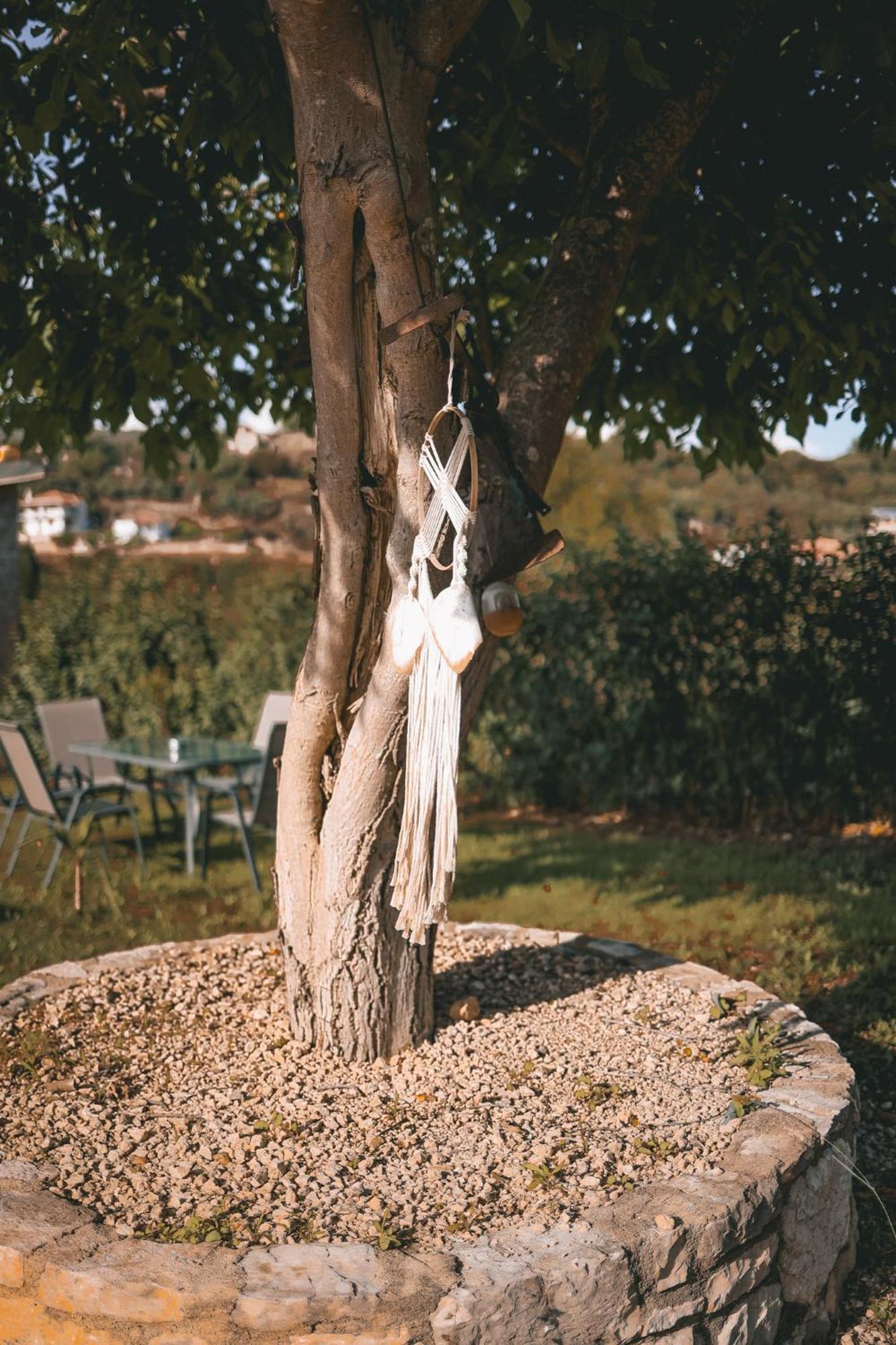Tsanis Estate Aparthotel Parga Bagian luar foto